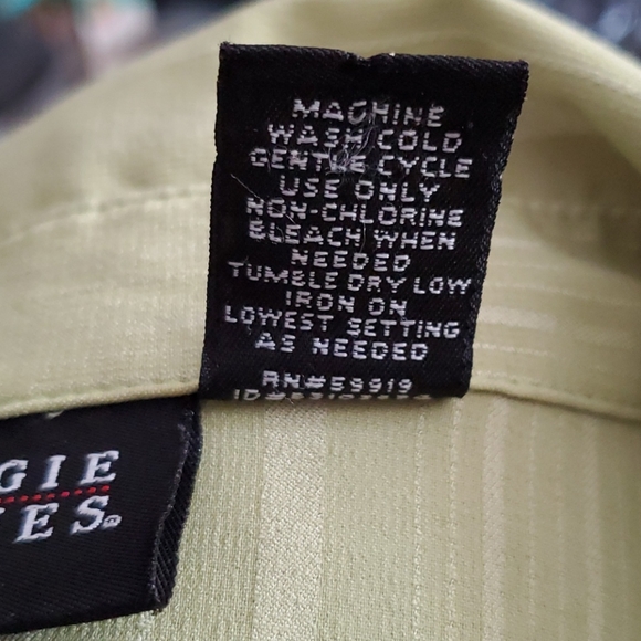 💙 Maggie Barnes button-down blouse. Size 1X - Picture 7 of 7